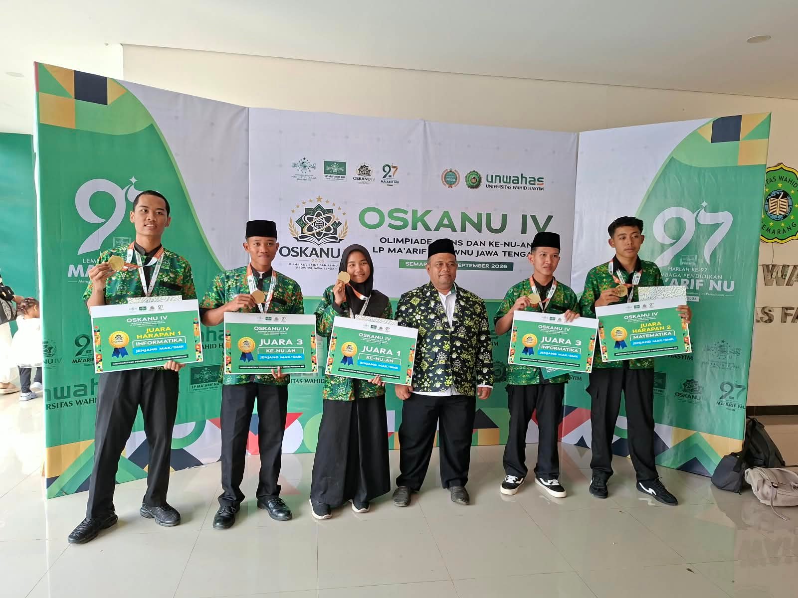 Gemilang di OSKANU Jateng 2026, Kontingen Maarif NU Kebumen Boyong Trofi Juara