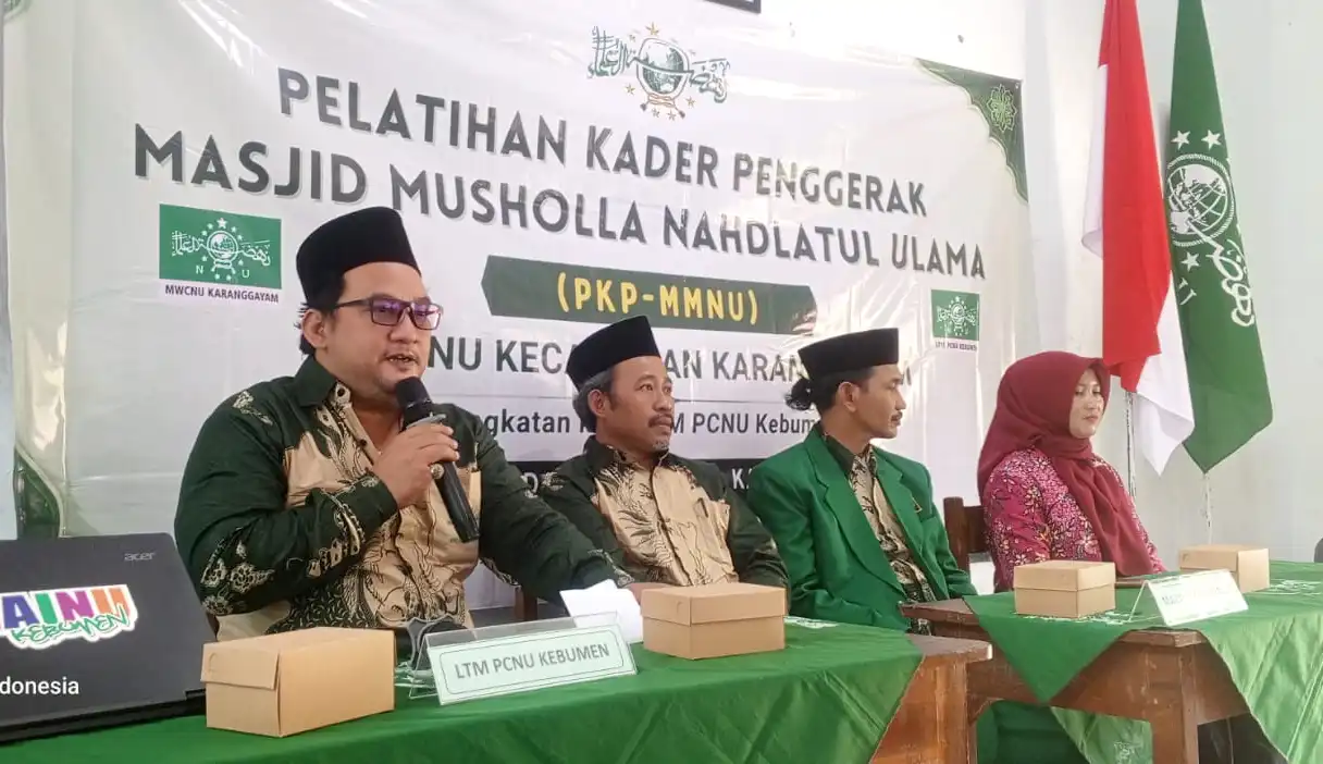 Pelatihan PKP-MMNU MWCNU Karanggayam Wajibkan Masjid Pasang Lambang NU